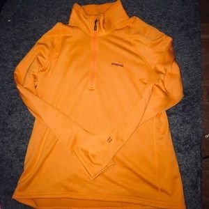 Patagonia quarter zip
